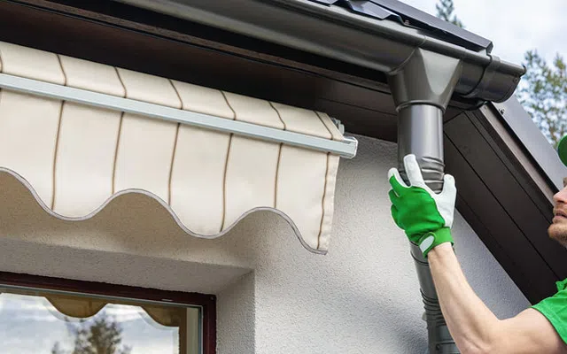 New replacement gutter system